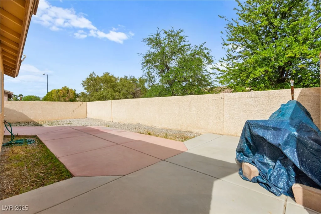 5224 Dana Springs, Las Vegas, NV 89130