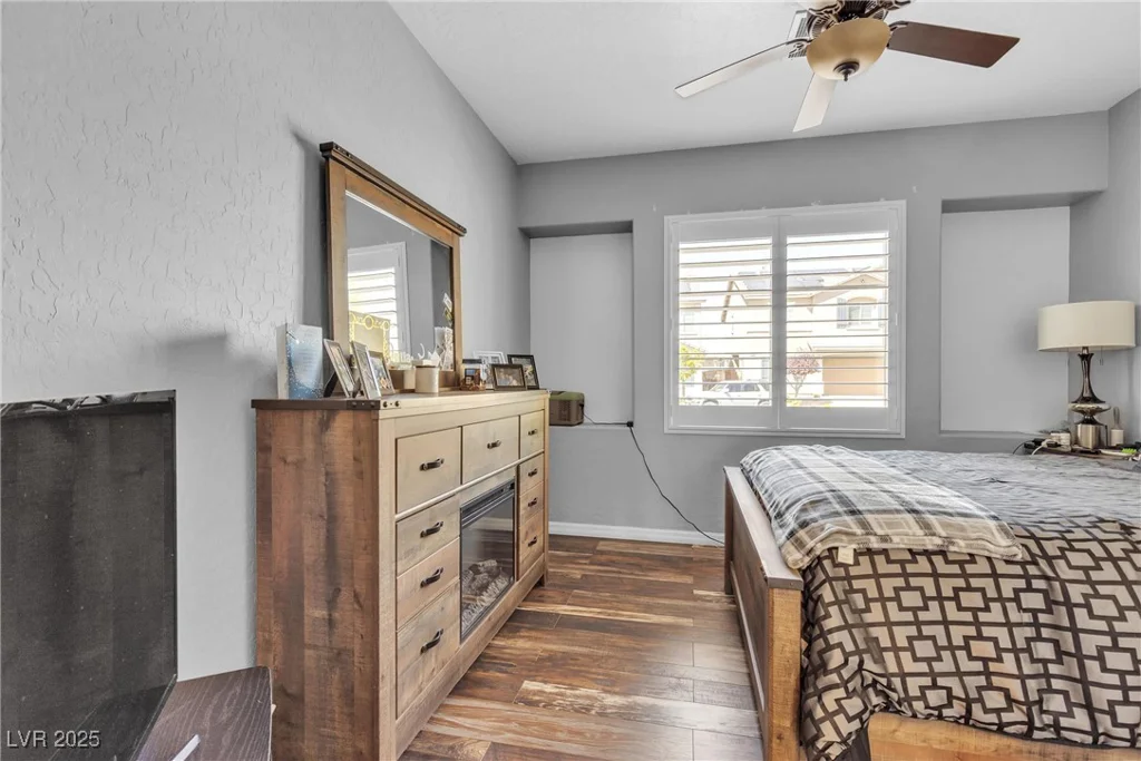 10412 Deer Heights, Las Vegas, NV 89178