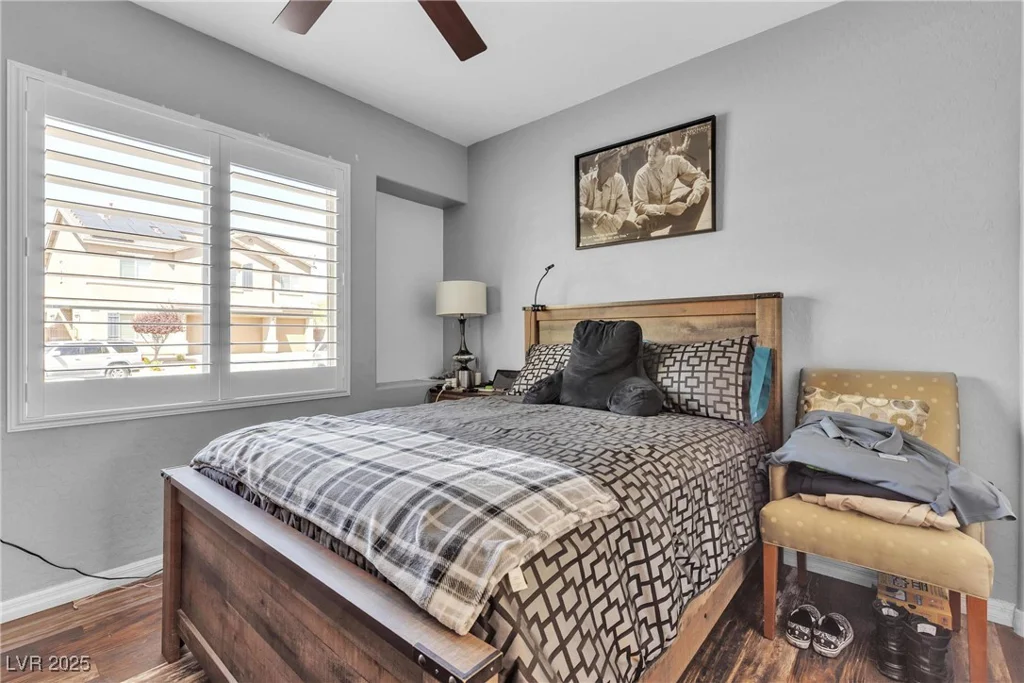 10412 Deer Heights, Las Vegas, NV 89178