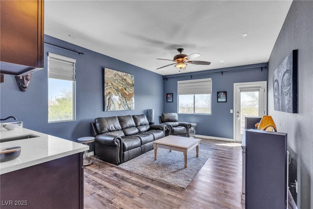 10412 Deer Heights, Las Vegas, NV 89178