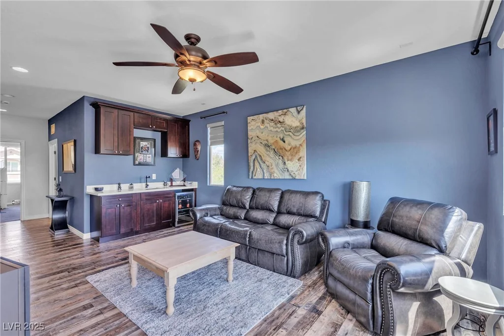 10412 Deer Heights, Las Vegas, NV 89178