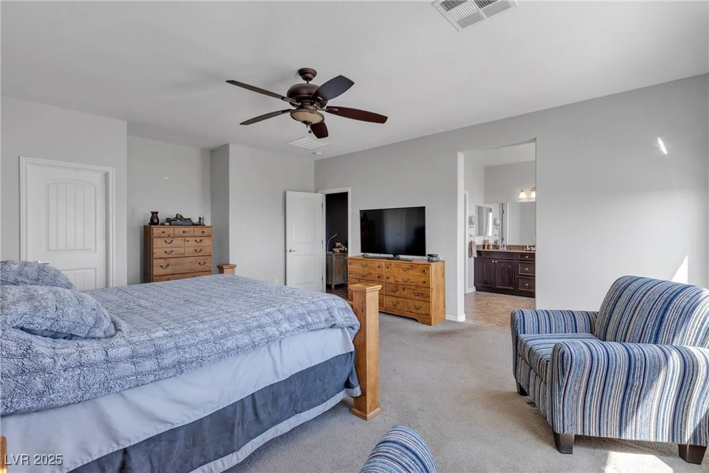 10412 Deer Heights, Las Vegas, NV 89178