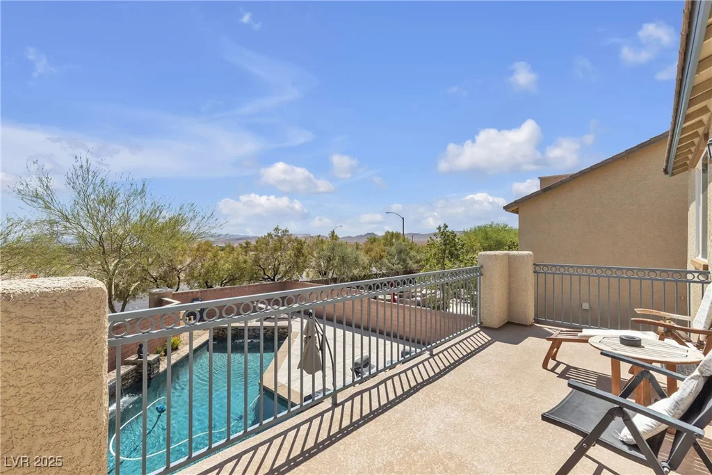 10412 Deer Heights, Las Vegas, NV 89178