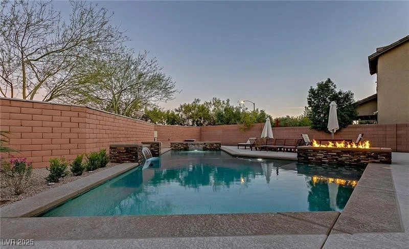 10412 Deer Heights, Las Vegas, NV 89178