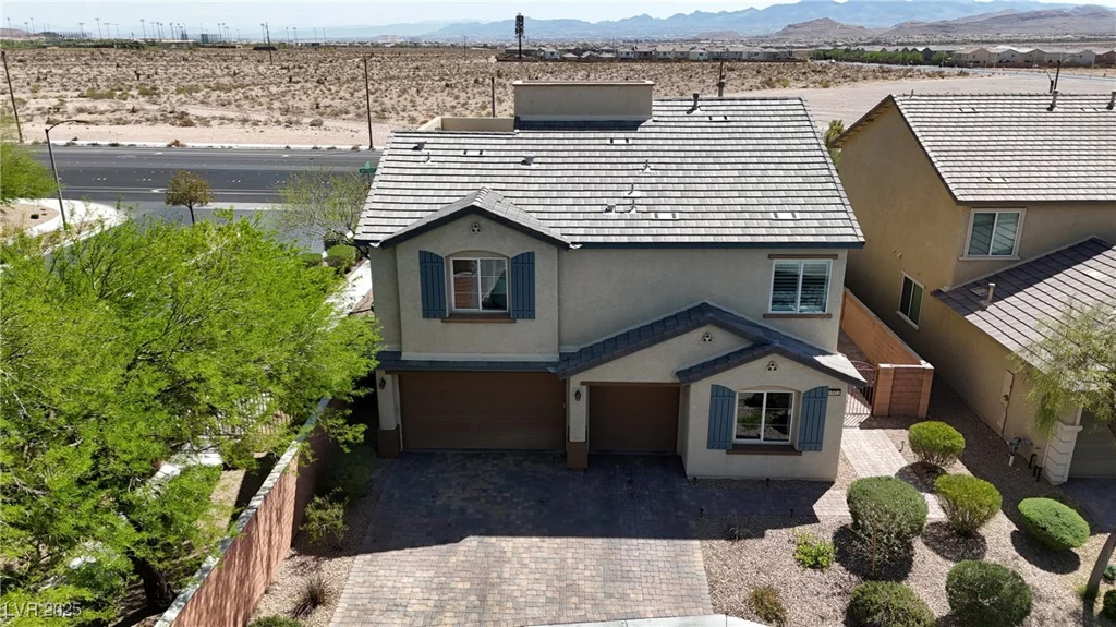 10412 Deer Heights, Las Vegas, NV 89178