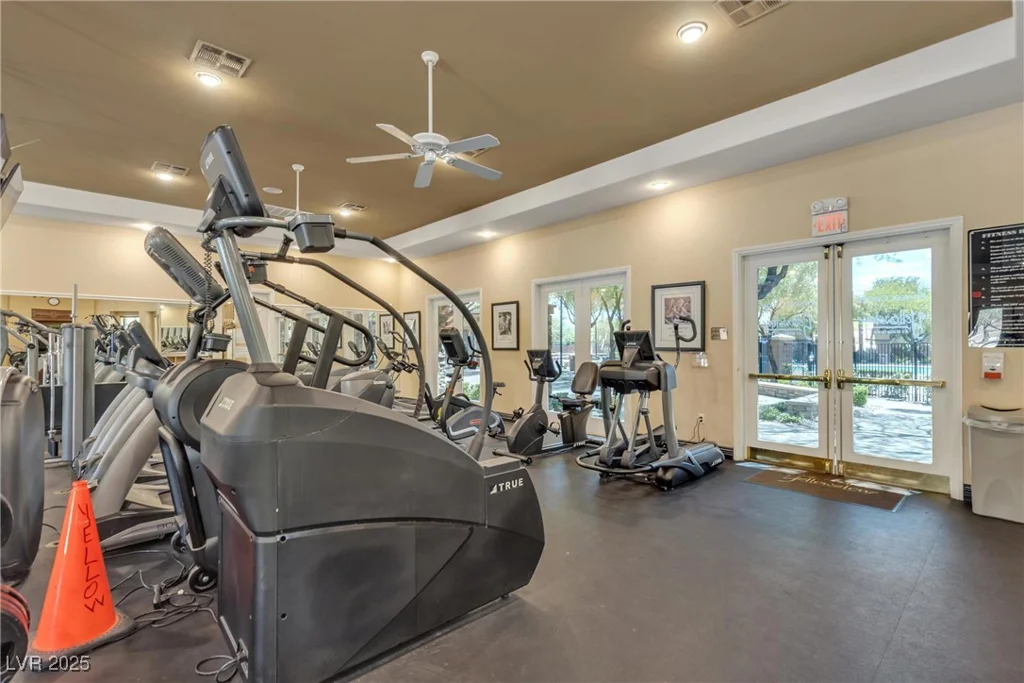 10412 Deer Heights, Las Vegas, NV 89178