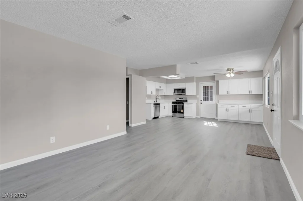 1189 Blankenship, Las Vegas, NV 89106