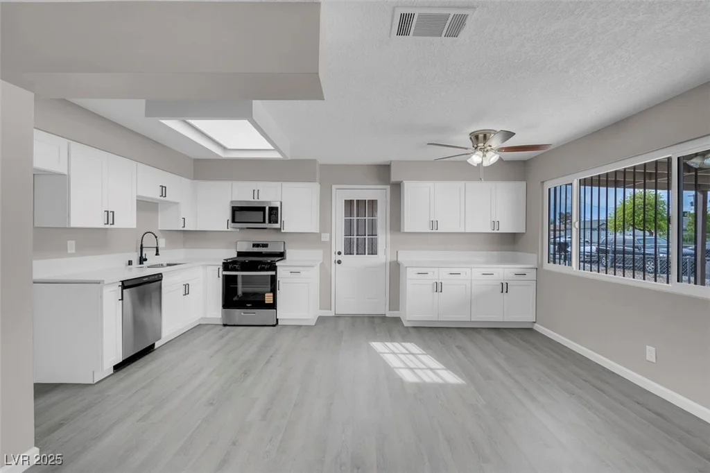 1189 Blankenship, Las Vegas, NV 89106