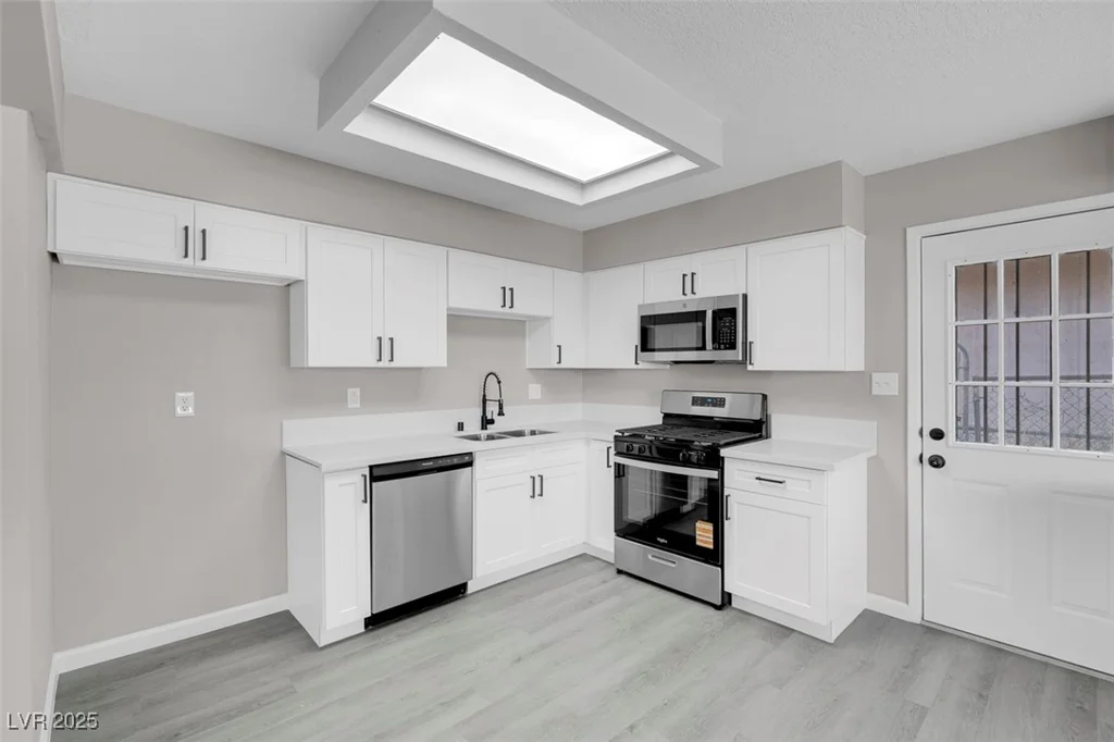 1189 Blankenship, Las Vegas, NV 89106