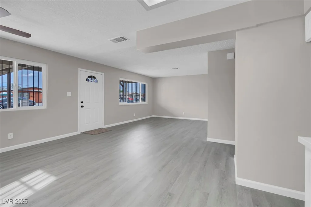 1189 Blankenship, Las Vegas, NV 89106