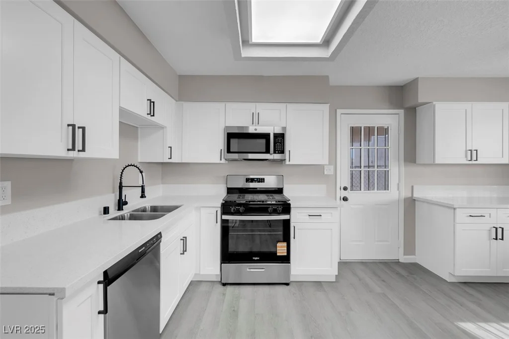 1189 Blankenship, Las Vegas, NV 89106