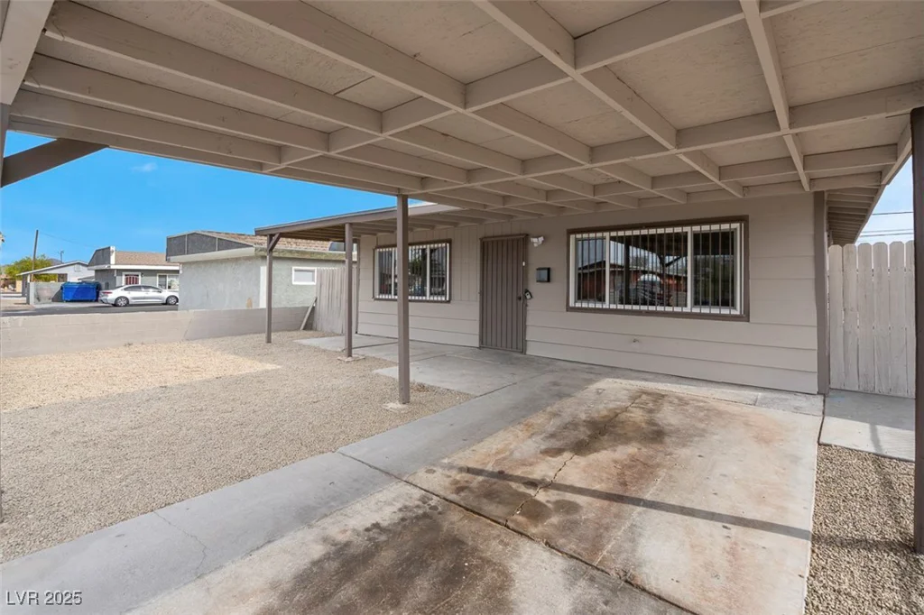 1189 Blankenship, Las Vegas, NV 89106