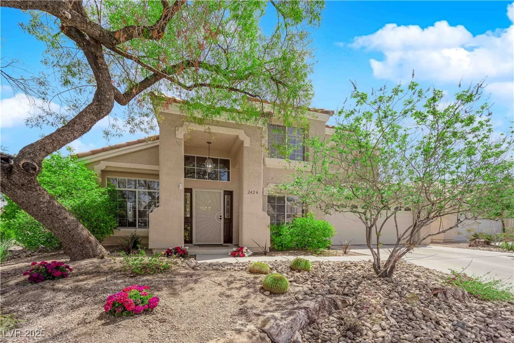 2424 Chestnut Hill, Las Vegas, NV 89134