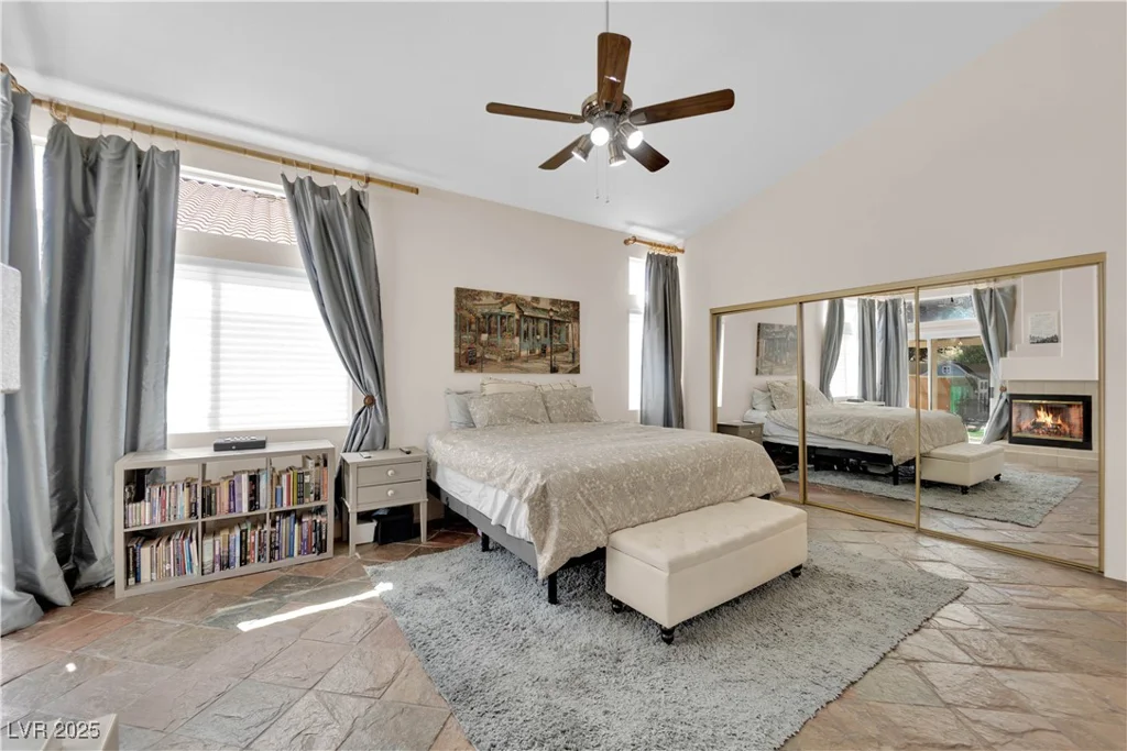 2424 Chestnut Hill, Las Vegas, NV 89134