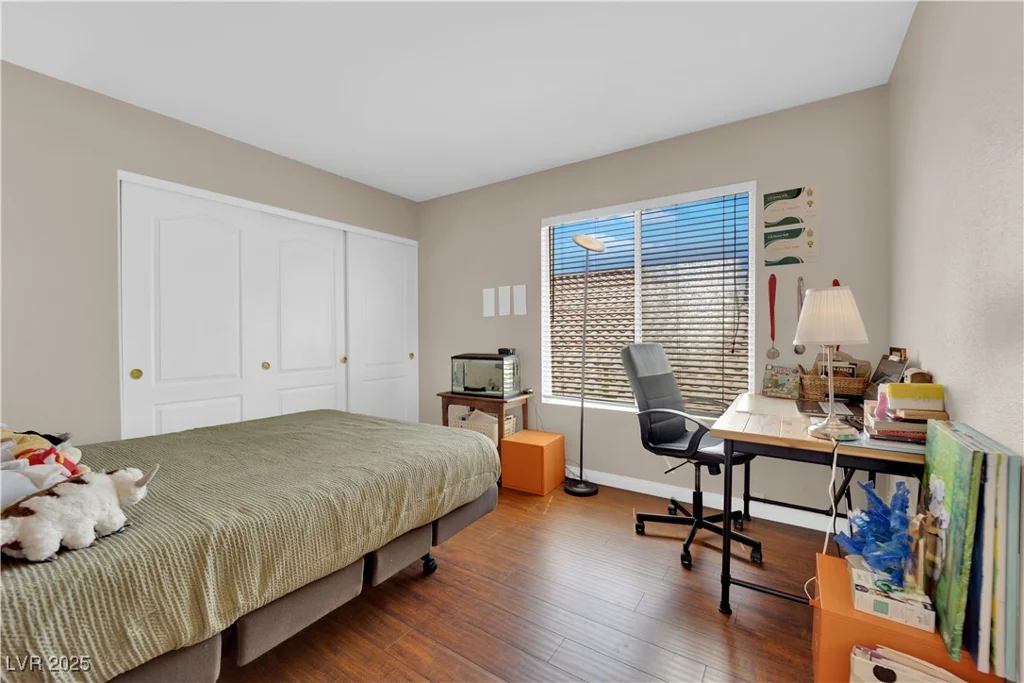 2424 Chestnut Hill, Las Vegas, NV 89134