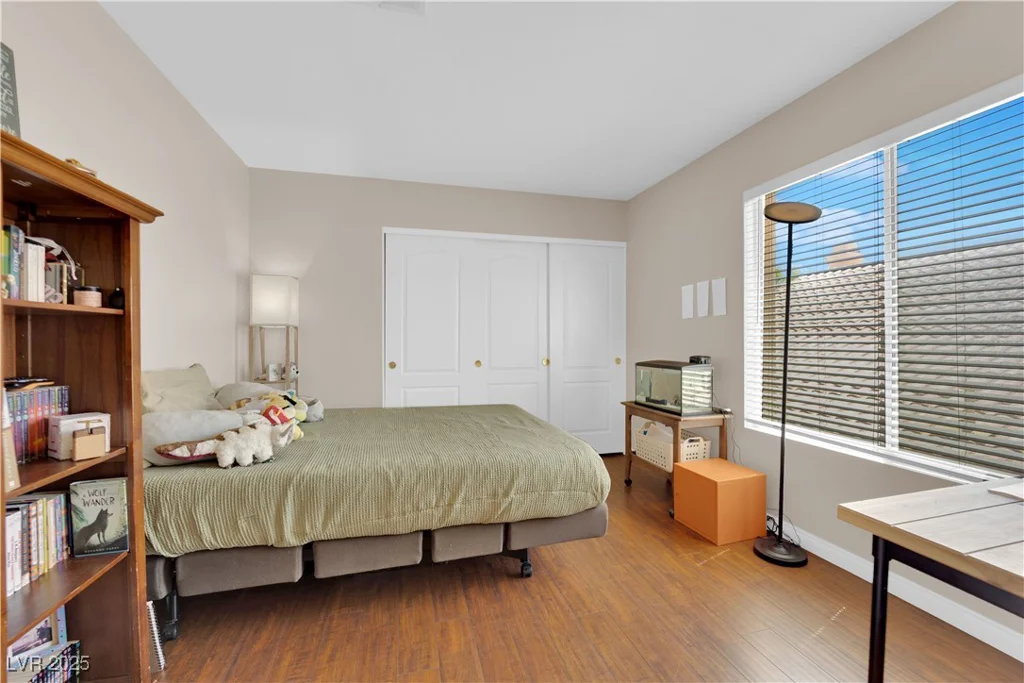 2424 Chestnut Hill, Las Vegas, NV 89134