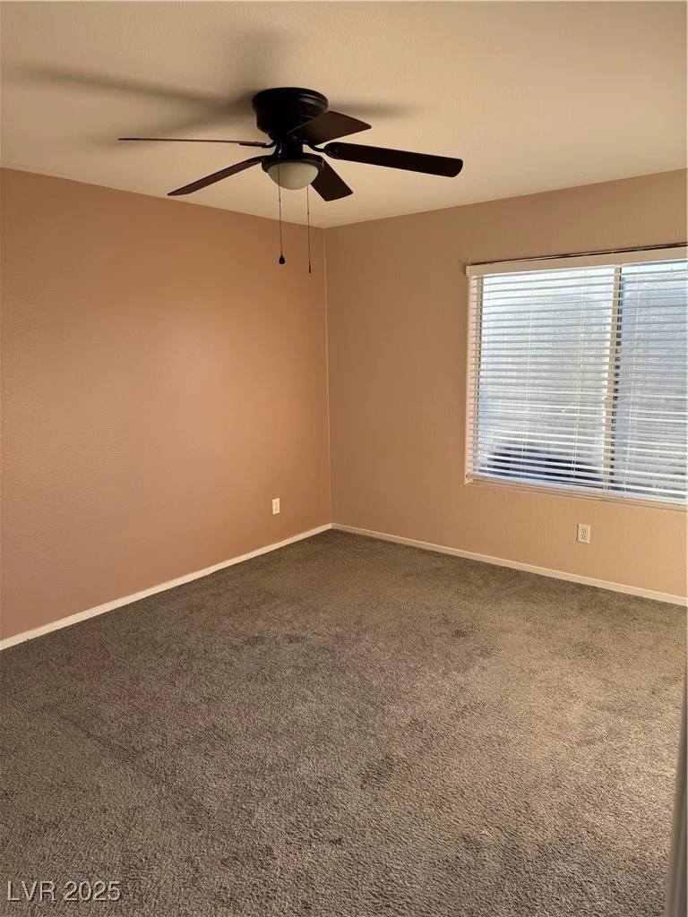 1447 Hialeah, Las Vegas, NV 89119
