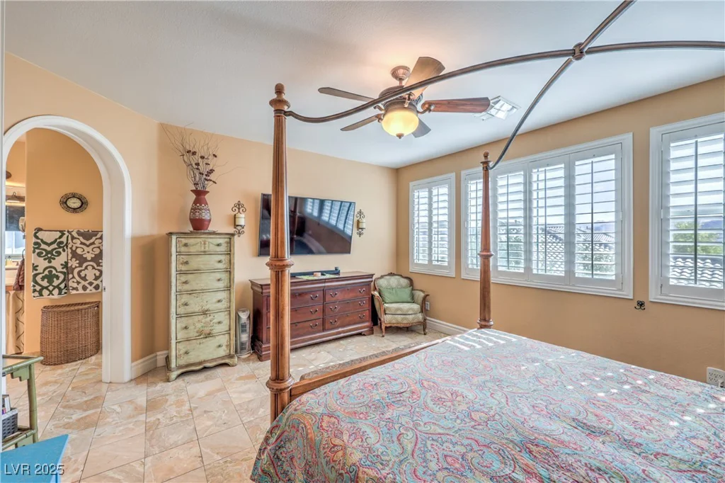 664 Blue Crystal Creek, Henderson, NV 89002