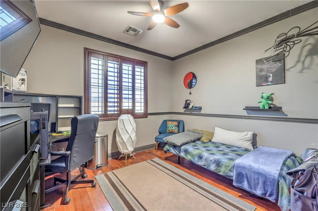 664 Blue Crystal Creek, Henderson, NV 89002