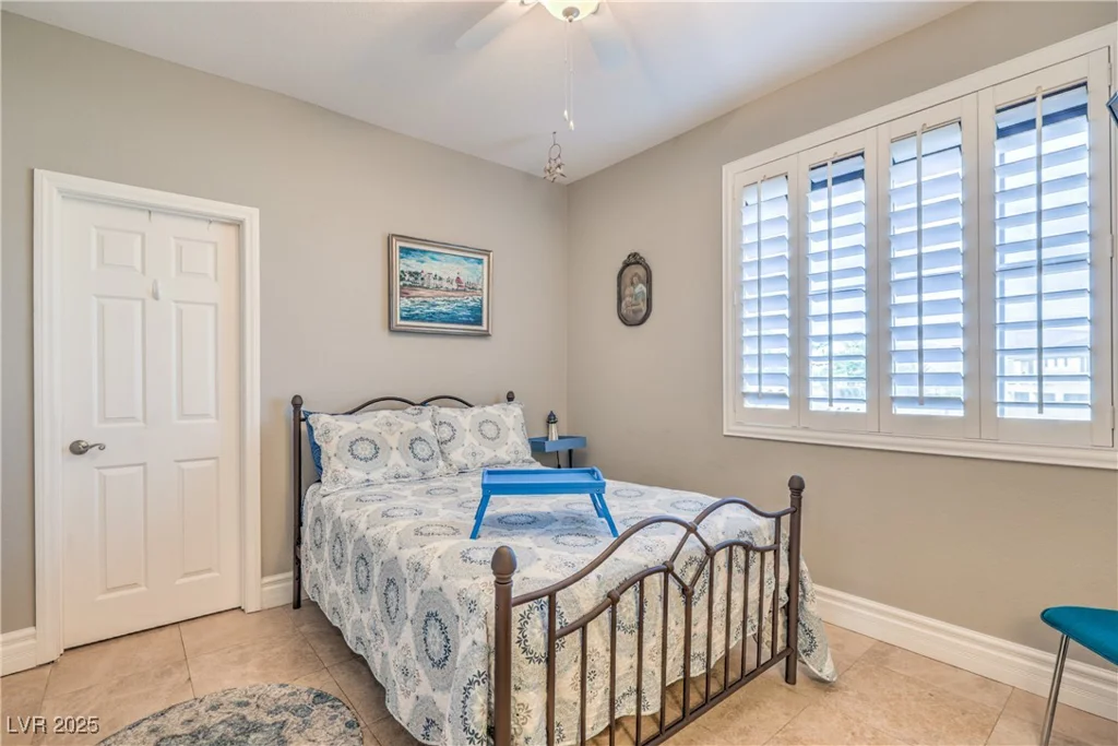 664 Blue Crystal Creek, Henderson, NV 89002
