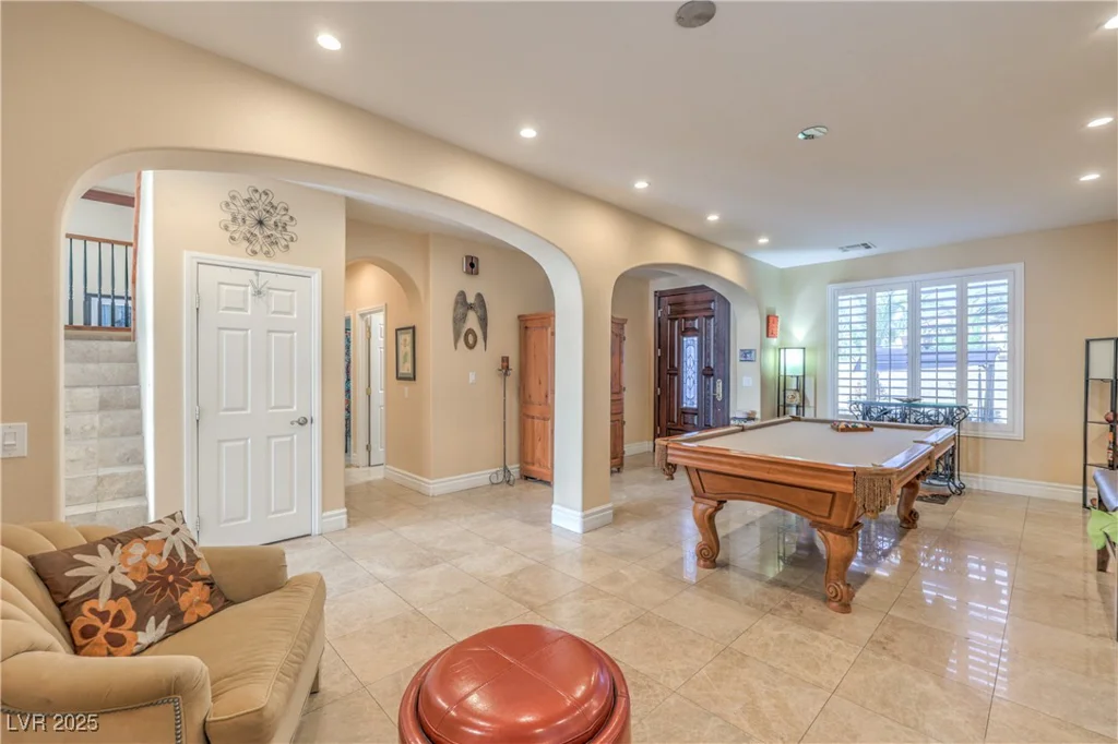 664 Blue Crystal Creek, Henderson, NV 89002