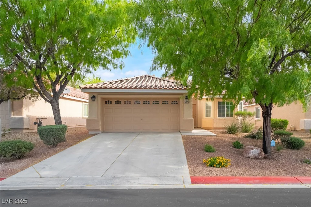 4360 Meadowlark Wing, North Las Vegas, NV 89084