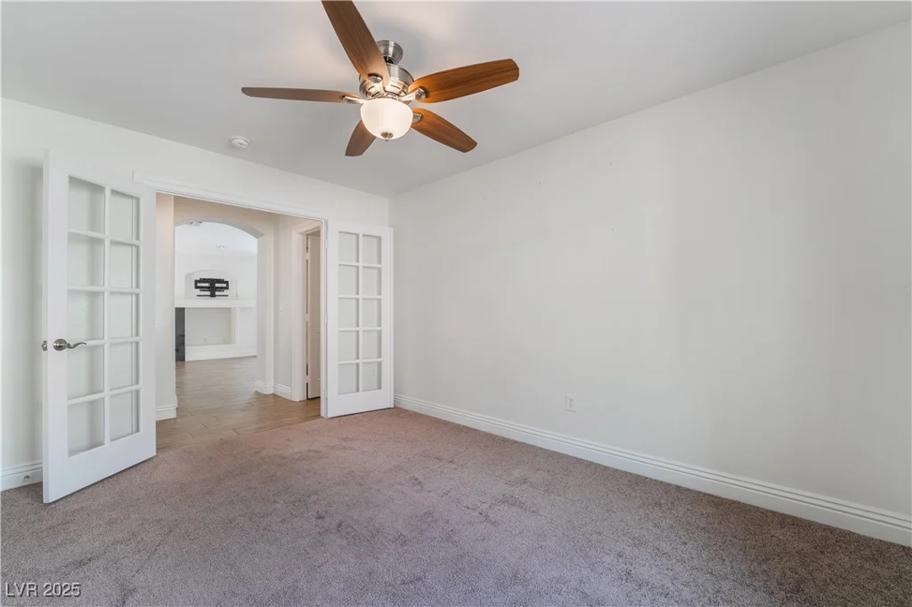 4360 Meadowlark Wing, North Las Vegas, NV 89084