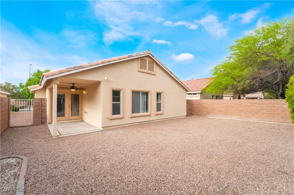 4360 Meadowlark Wing, North Las Vegas, NV 89084