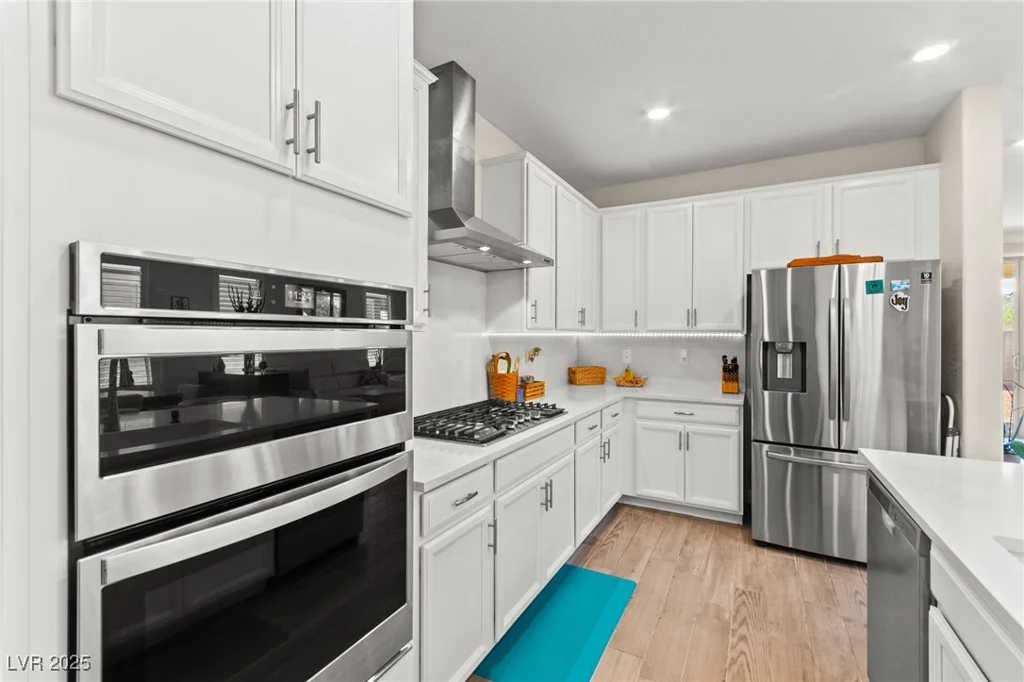 6620 Roseton, North Las Vegas, NV 89086