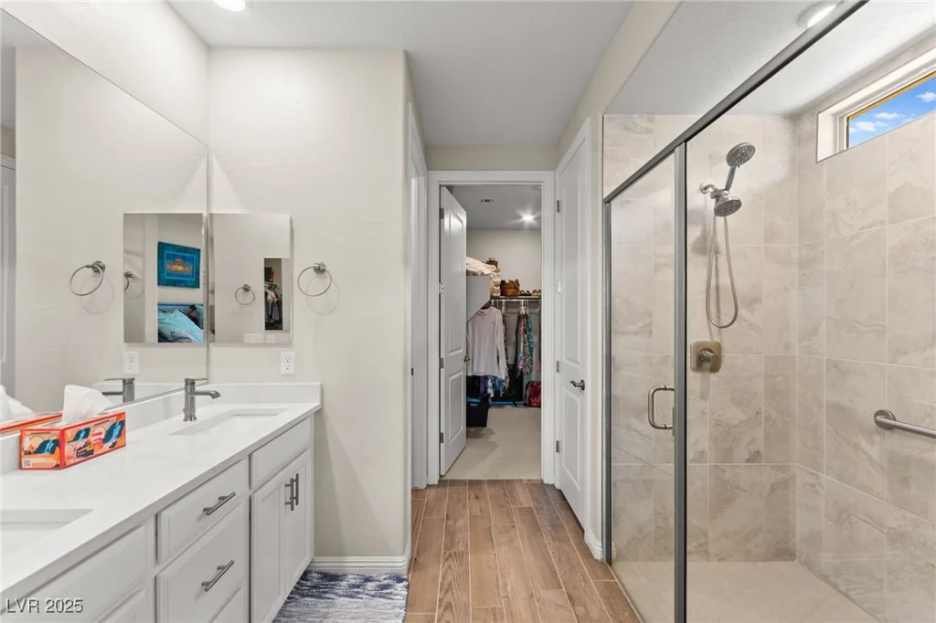 6620 Roseton, North Las Vegas, NV 89086