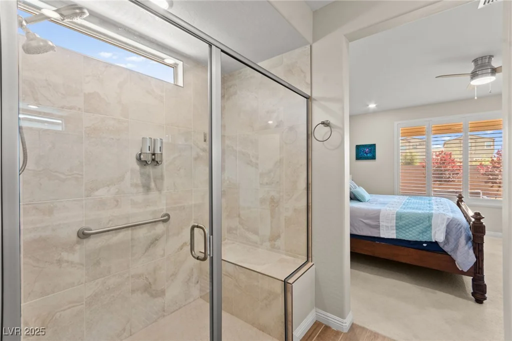 6620 Roseton, North Las Vegas, NV 89086