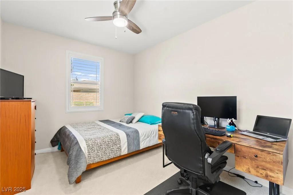 6620 Roseton, North Las Vegas, NV 89086