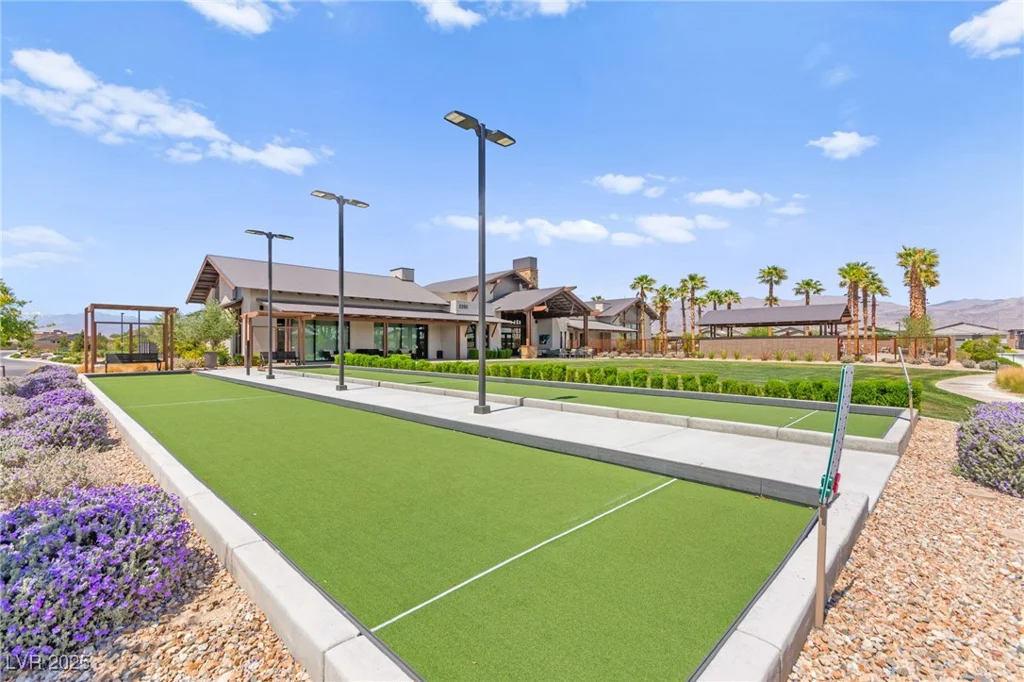 6620 Roseton, North Las Vegas, NV 89086