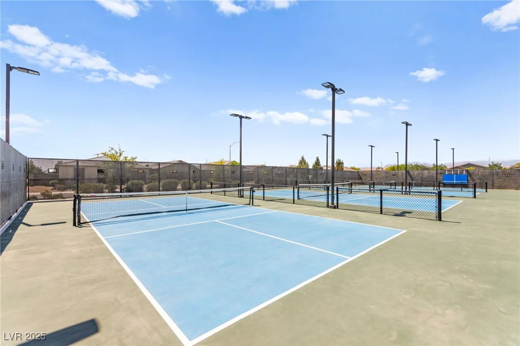 6620 Roseton, North Las Vegas, NV 89086