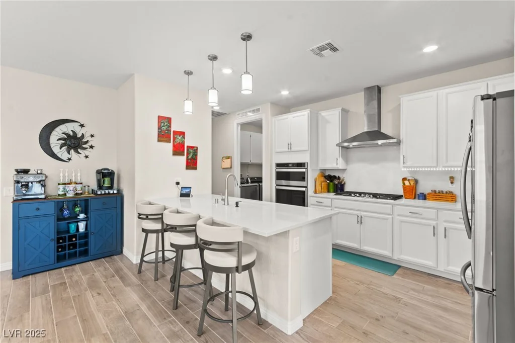 6620 Roseton, North Las Vegas, NV 89086