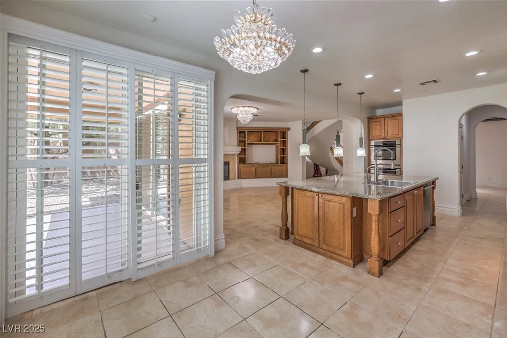 207 Crooked Putter, Las Vegas, NV 89148