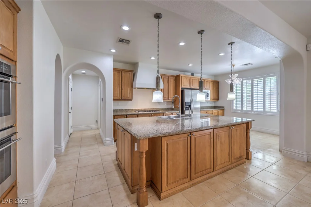 207 Crooked Putter, Las Vegas, NV 89148