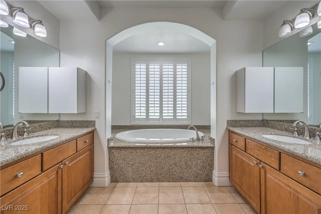 207 Crooked Putter, Las Vegas, NV 89148