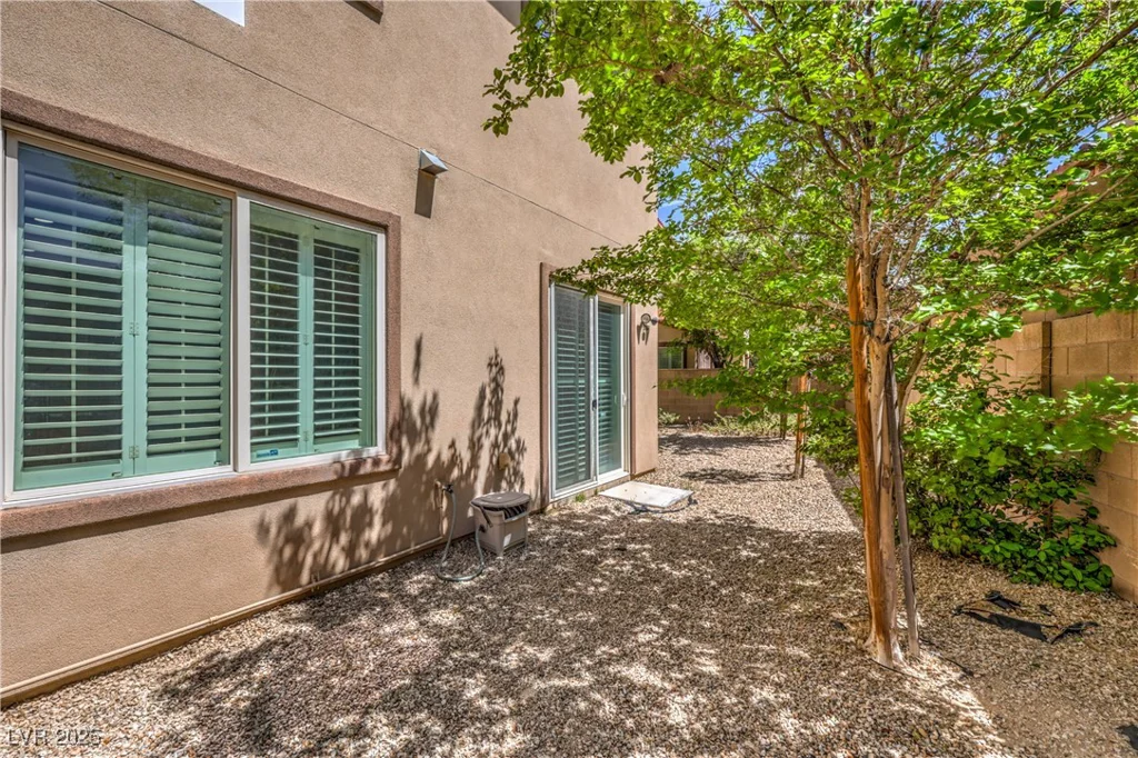 207 Crooked Putter, Las Vegas, NV 89148