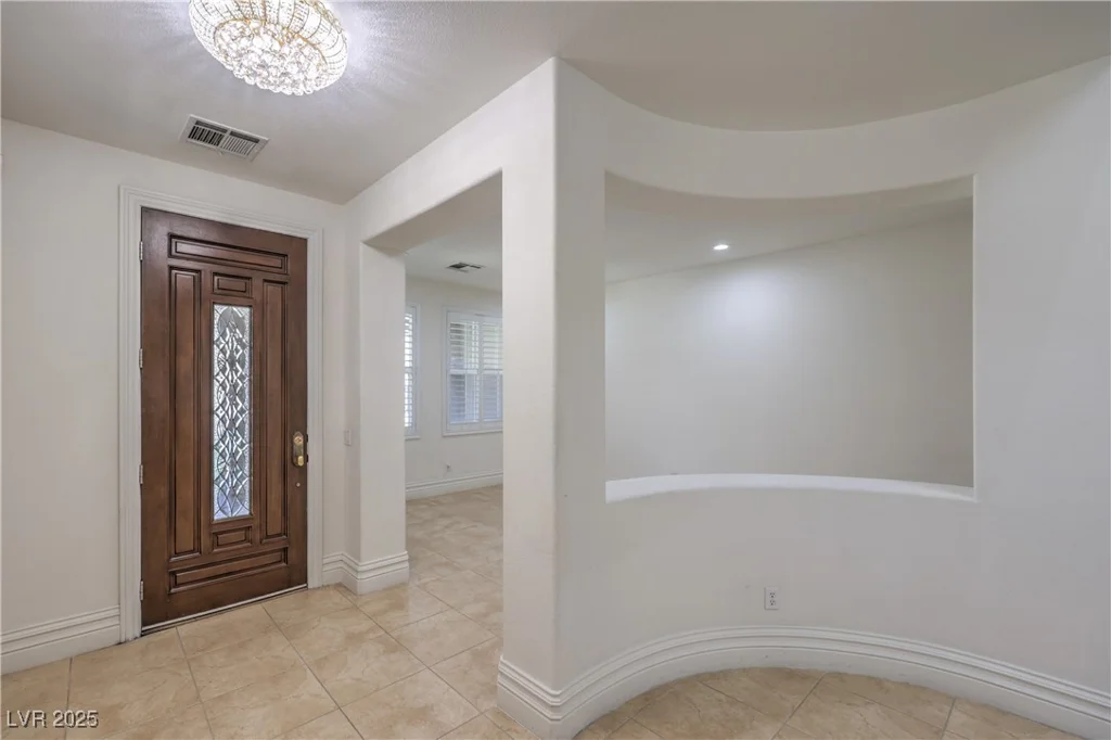 207 Crooked Putter, Las Vegas, NV 89148