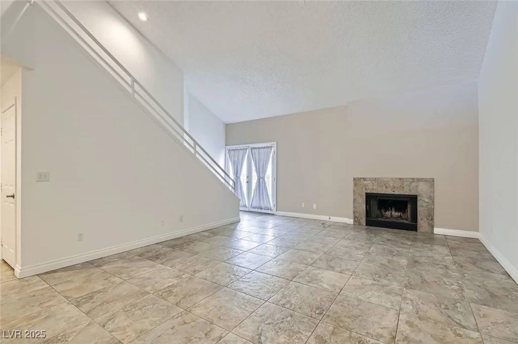 8909 Antioch, Las Vegas, NV 89117