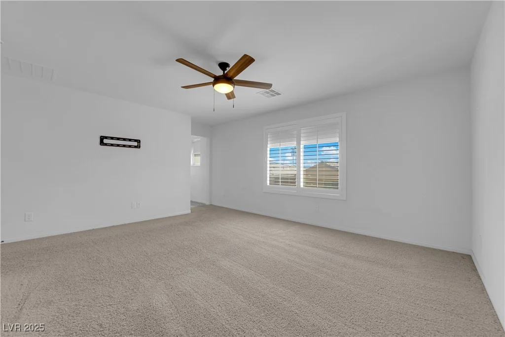 375 Elks Peak, North Las Vegas, NV 89084