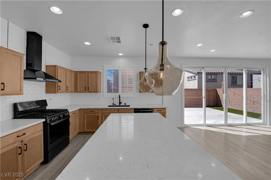 375 Elks Peak, North Las Vegas, NV 89084