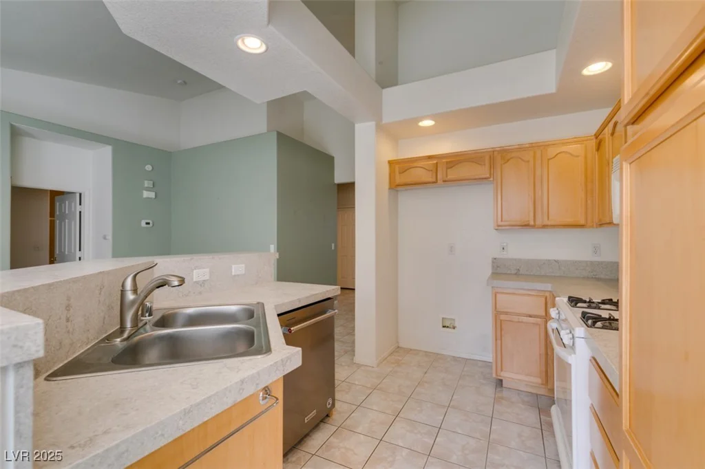 205 Crown Imperial, Henderson, NV 89074