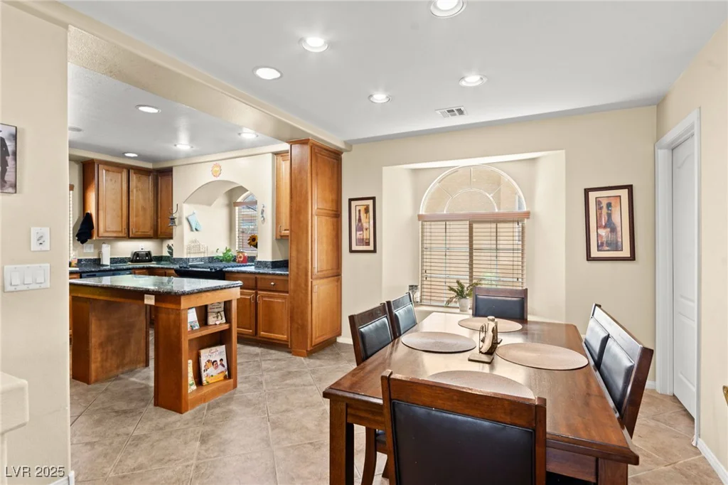 5219 Grape Leaf, Las Vegas, NV 89141