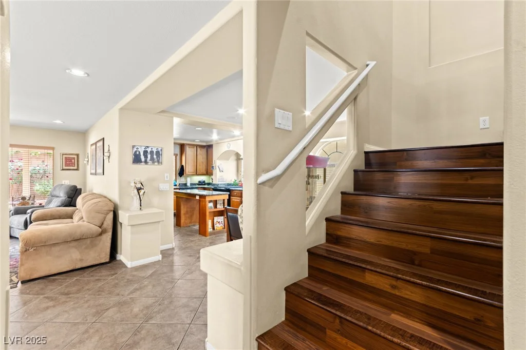 5219 Grape Leaf, Las Vegas, NV 89141