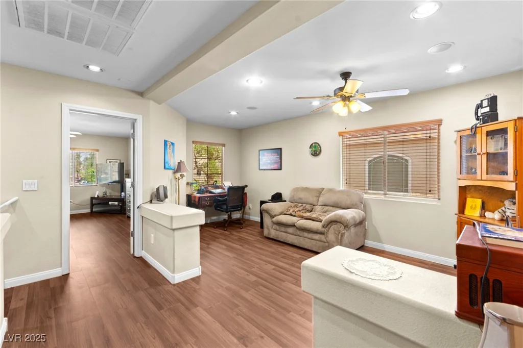 5219 Grape Leaf, Las Vegas, NV 89141