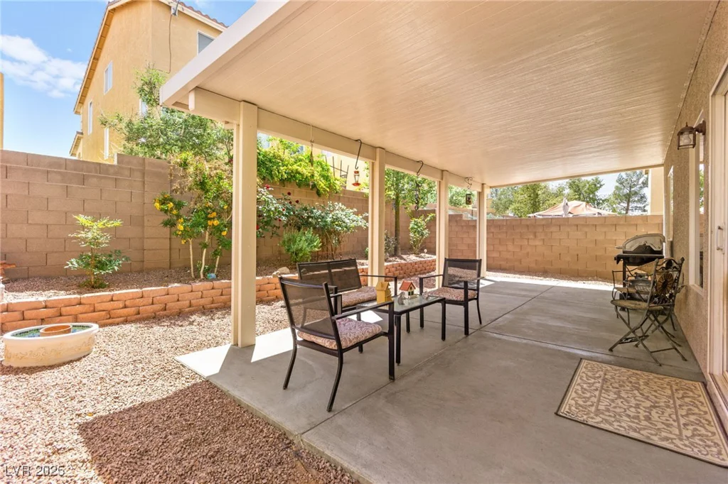 5219 Grape Leaf, Las Vegas, NV 89141