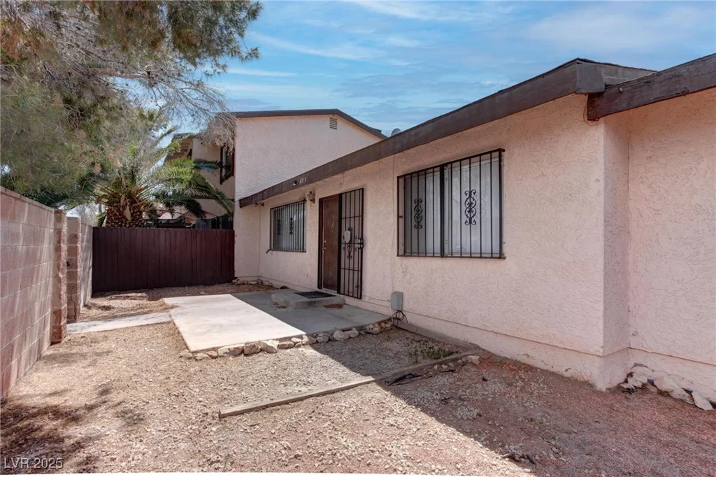 4373 Spencer, Las Vegas, NV 89119