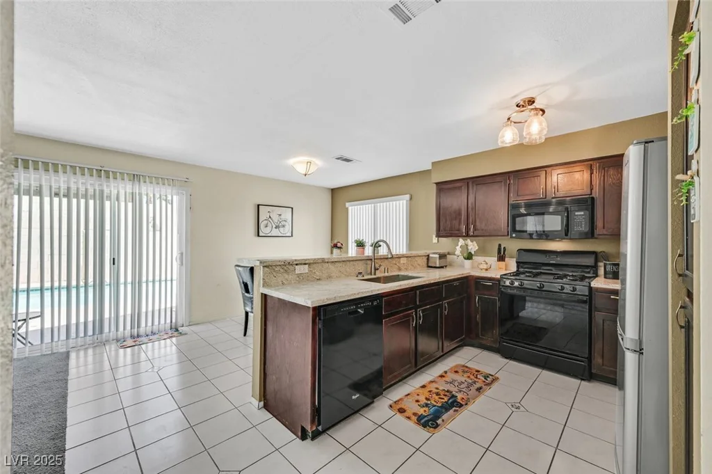 4041 Elkridge, Las Vegas, NV 89129